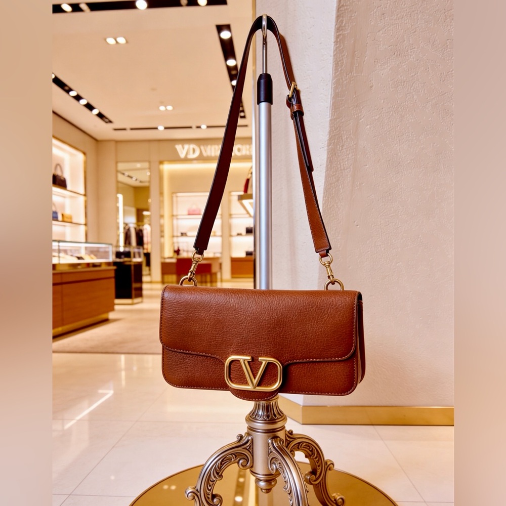 Excellent Condition - Valentino Garavani Messenger Bag
